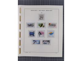 1945/90, ungebrauchte und postfrische Sammlung, oftmals komplett, dabei Bund/Berlin und DDR, DDR mit guten Dienstmarken inkl.