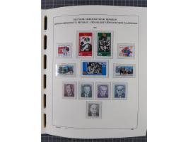1945/90, ungebrauchte und postfrische Sammlung, oftmals komplett, dabei Bund/Berlin und DDR, DDR mit guten Dienstmarken inkl.
