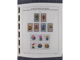 1945/90, ungebrauchte und postfrische Sammlung, oftmals komplett, dabei Bund/Berlin und DDR, DDR mit guten Dienstmarken inkl.