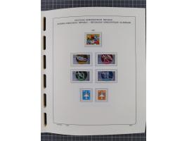 1945/90, ungebrauchte und postfrische Sammlung, oftmals komplett, dabei Bund/Berlin und DDR, DDR mit guten Dienstmarken inkl.