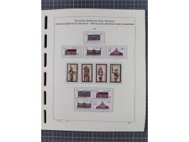 1945/90, ungebrauchte und postfrische Sammlung, oftmals komplett, dabei Bund/Berlin und DDR, DDR mit guten Dienstmarken inkl.