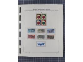 1945/90, ungebrauchte und postfrische Sammlung, oftmals komplett, dabei Bund/Berlin und DDR, DDR mit guten Dienstmarken inkl.