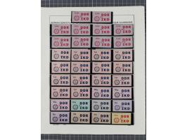 1945/90, ungebrauchte und postfrische Sammlung, oftmals komplett, dabei Bund/Berlin und DDR, DDR mit guten Dienstmarken inkl.