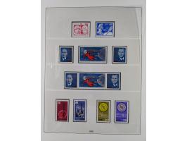 1948/2001, vorwiegend postfrische Sammlung, dabei Bund, Berlin und DDR in den Hauptnummern augenscheinlich komplett, außerdem