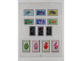 1948/2001, vorwiegend postfrische Sammlung, dabei Bund, Berlin und DDR in den Hauptnummern augenscheinlich komplett, außerdem