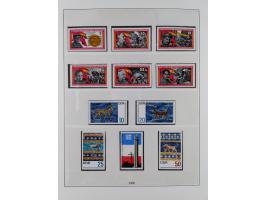 1948/2001, vorwiegend postfrische Sammlung, dabei Bund, Berlin und DDR in den Hauptnummern augenscheinlich komplett, außerdem