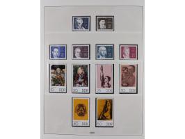 1948/2001, vorwiegend postfrische Sammlung, dabei Bund, Berlin und DDR in den Hauptnummern augenscheinlich komplett, außerdem