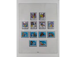 1948/2001, vorwiegend postfrische Sammlung, dabei Bund, Berlin und DDR in den Hauptnummern augenscheinlich komplett, außerdem