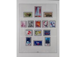 1948/2001, vorwiegend postfrische Sammlung, dabei Bund, Berlin und DDR in den Hauptnummern augenscheinlich komplett, außerdem