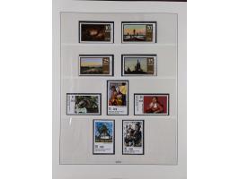 1948/2001, vorwiegend postfrische Sammlung, dabei Bund, Berlin und DDR in den Hauptnummern augenscheinlich komplett, außerdem