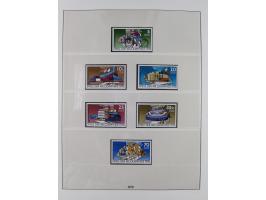 1948/2001, vorwiegend postfrische Sammlung, dabei Bund, Berlin und DDR in den Hauptnummern augenscheinlich komplett, außerdem