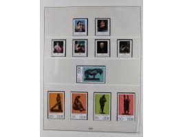 1948/2001, vorwiegend postfrische Sammlung, dabei Bund, Berlin und DDR in den Hauptnummern augenscheinlich komplett, außerdem