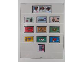 1948/2001, vorwiegend postfrische Sammlung, dabei Bund, Berlin und DDR in den Hauptnummern augenscheinlich komplett, außerdem