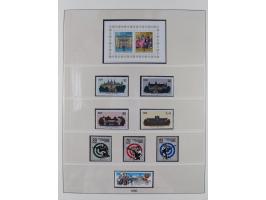 1948/2001, vorwiegend postfrische Sammlung, dabei Bund, Berlin und DDR in den Hauptnummern augenscheinlich komplett, außerdem