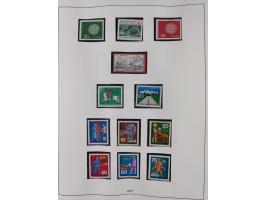 1948/2001, vorwiegend postfrische Sammlung, dabei Bund, Berlin und DDR in den Hauptnummern augenscheinlich komplett, außerdem