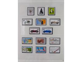 1948/2001, vorwiegend postfrische Sammlung, dabei Bund, Berlin und DDR in den Hauptnummern augenscheinlich komplett, außerdem