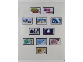1948/2001, vorwiegend postfrische Sammlung, dabei Bund, Berlin und DDR in den Hauptnummern augenscheinlich komplett, außerdem