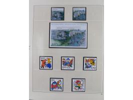 1948/2001, vorwiegend postfrische Sammlung, dabei Bund, Berlin und DDR in den Hauptnummern augenscheinlich komplett, außerdem