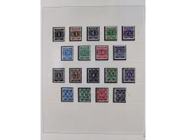 1948/2001, vorwiegend postfrische Sammlung, dabei Bund, Berlin und DDR in den Hauptnummern augenscheinlich komplett, außerdem