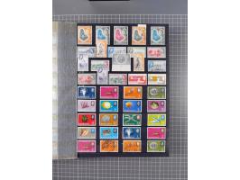 1880/2000 (approx.), mint, unused and used collection in 4 stockbooks, including good part Falkland and territories