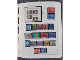 1850/2011, vorwiegend gestempelte Sammlung mit einigen Briefen, dabei Block 1 auf R-Brief, &nbsp;Block 2 mit Ersttagsstempel,