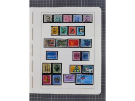 1850/2011, vorwiegend gestempelte Sammlung mit einigen Briefen, dabei Block 1 auf R-Brief, &nbsp;Block 2 mit Ersttagsstempel,