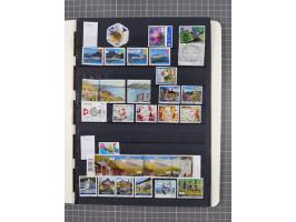 1850/2011, vorwiegend gestempelte Sammlung mit einigen Briefen, dabei Block 1 auf R-Brief, &nbsp;Block 2 mit Ersttagsstempel,