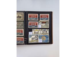 Notgeld-Serienscheine, saubere Sammlung in 16 meist dicken Steckalben, sauber nach Orten und Serien sortiert, überschlägig et