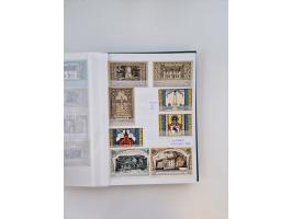 Notgeld-Serienscheine, saubere Sammlung in 16 meist dicken Steckalben, sauber nach Orten und Serien sortiert, überschlägig et