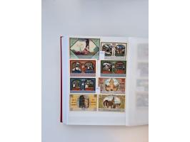 Notgeld-Serienscheine, saubere Sammlung in 16 meist dicken Steckalben, sauber nach Orten und Serien sortiert, überschlägig et