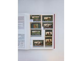 Notgeld-Serienscheine, saubere Sammlung in 16 meist dicken Steckalben, sauber nach Orten und Serien sortiert, überschlägig et