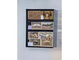 Notgeld-Serienscheine, saubere Sammlung in 16 meist dicken Steckalben, sauber nach Orten und Serien sortiert, überschlägig et