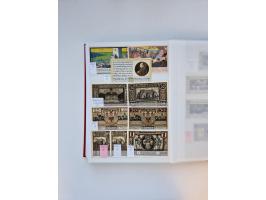 Notgeld-Serienscheine, saubere Sammlung in 16 meist dicken Steckalben, sauber nach Orten und Serien sortiert, überschlägig et