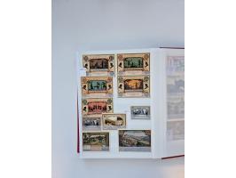 Notgeld-Serienscheine, saubere Sammlung in 16 meist dicken Steckalben, sauber nach Orten und Serien sortiert, überschlägig et