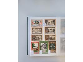 Notgeld-Serienscheine, saubere Sammlung in 16 meist dicken Steckalben, sauber nach Orten und Serien sortiert, überschlägig et