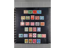 1949/92, postfrische, in den Hauptnummern augenscheinlich komplette Sammlung, dazu einige Markenheftchen etc., meist gute Erh