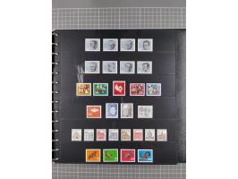 1949/92, postfrische, in den Hauptnummern augenscheinlich komplette Sammlung, dazu einige Markenheftchen etc., meist gute Erh