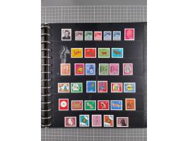 1949/92, postfrische, in den Hauptnummern augenscheinlich komplette Sammlung, dazu einige Markenheftchen etc., meist gute Erh