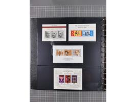 1949/92, postfrische, in den Hauptnummern augenscheinlich komplette Sammlung, dazu einige Markenheftchen etc., meist gute Erh