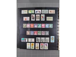 1949/92, postfrische, in den Hauptnummern augenscheinlich komplette Sammlung, dazu einige Markenheftchen etc., meist gute Erh