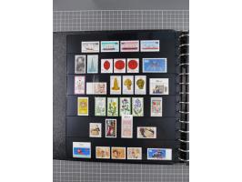 1949/92, postfrische, in den Hauptnummern augenscheinlich komplette Sammlung, dazu einige Markenheftchen etc., meist gute Erh