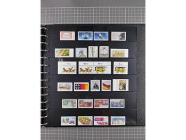 1949/92, postfrische, in den Hauptnummern augenscheinlich komplette Sammlung, dazu einige Markenheftchen etc., meist gute Erh