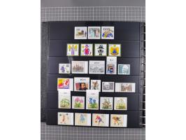 1949/92, postfrische, in den Hauptnummern augenscheinlich komplette Sammlung, dazu einige Markenheftchen etc., meist gute Erh