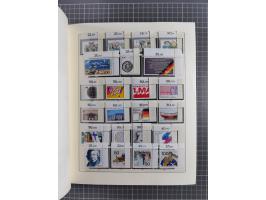 1949/92, vorwiegend postfrische, in den Hauptnummern augenscheinlich komplette Sammlung, teils sign. Schlegel BPP, meist gute