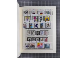 1949/92, vorwiegend postfrische, in den Hauptnummern augenscheinlich komplette Sammlung, teils sign. Schlegel BPP, meist gute