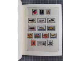 1948/90, postfrische, in den Hauptnummern augendscheinlich komplette Sammlung, Aufdruckwerte sign. und Block 1 mit Fotoattest