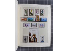 1948/90, postfrische, in den Hauptnummern augendscheinlich komplette Sammlung, Aufdruckwerte sign. und Block 1 mit Fotoattest