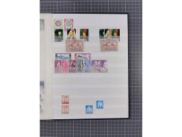 1894/1964, mostly mint never hinged stock ex Mi.-Nr. 61-1372, incl. many complete sets, some multiple per 2-15, etc, in two s