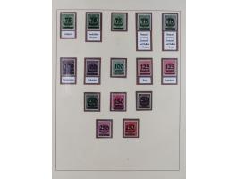 1916/23, postfrische Sammlung inkl. Dienstmarken mit reichlich Farben. Dabei u.a. Mi.-Nr. 104d (FA Tworek BPP), &nbsp;Mi.-Nr.