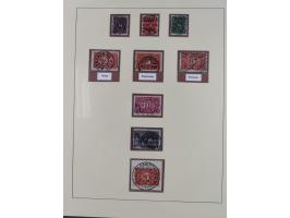 1916/23, gestempelte Sammlung inkl. Dienst mit besseren Marken und Farben. Dabei u.a. Mi.-Nr. 151Y (FA Peschl BPP), Mi.-Nr. 1